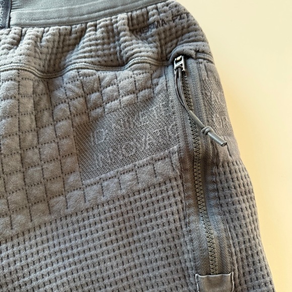 Nike-Sportswear-Therma-Fit ADV Tech Pants-Sweatpants-Charcol-Gray-Men’s-S - Picture 8 of 16